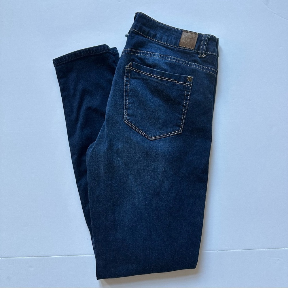 Dark Blue Stretchy Ripped Denim Jeans Size 5 (Juniors)